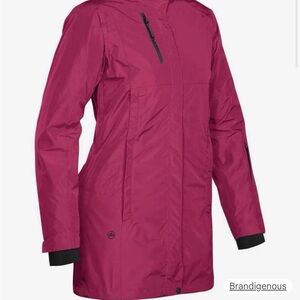 StormTech PLJ-1W Woman’s Meridian  high performance shell.